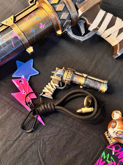 Arcance：Jinx's mini Pistol Keychain